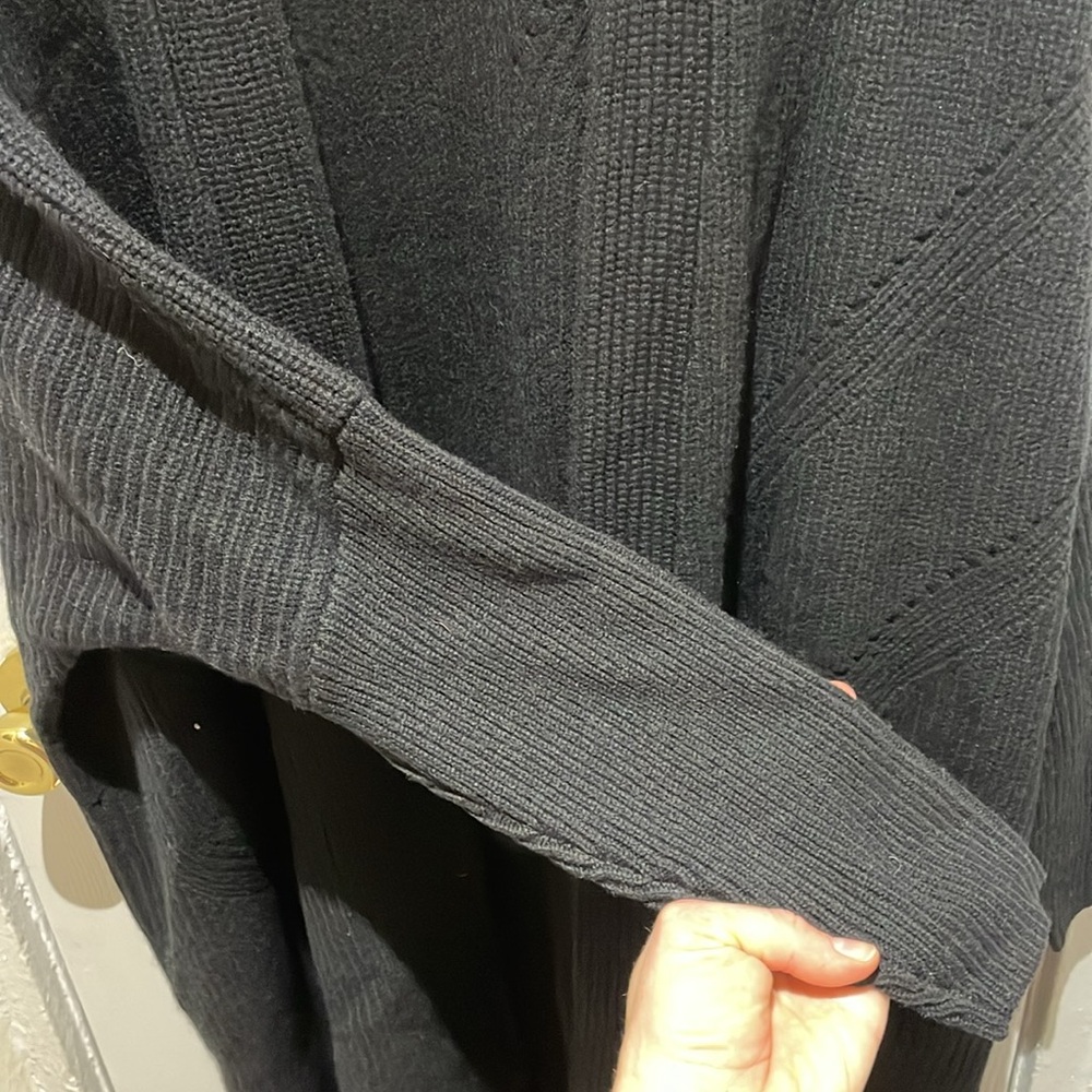 Garnet Hill 100% cashmere full length cardigan - Picture 7 of 17